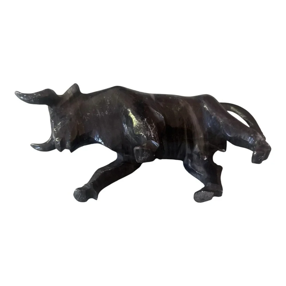 Vintage Black Onyx Charging Bull 6